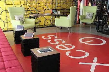 ****  Viva Dash Hotel Seminyak Indonesien