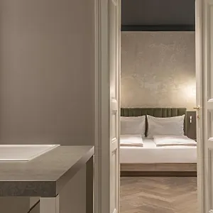By Wolfensson - Boutique 5* Wien