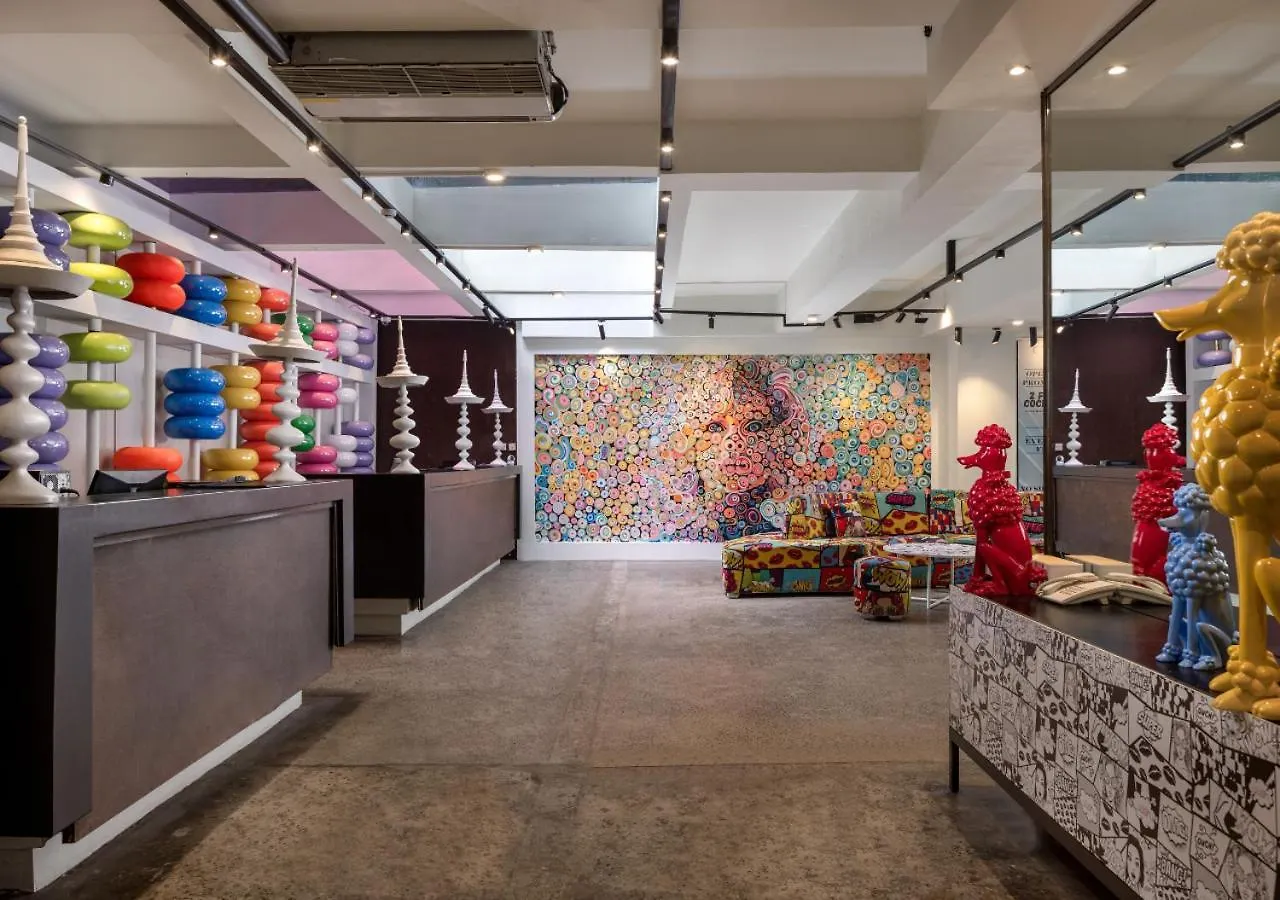 Viva Dash Hotel Seminyak Индонезия